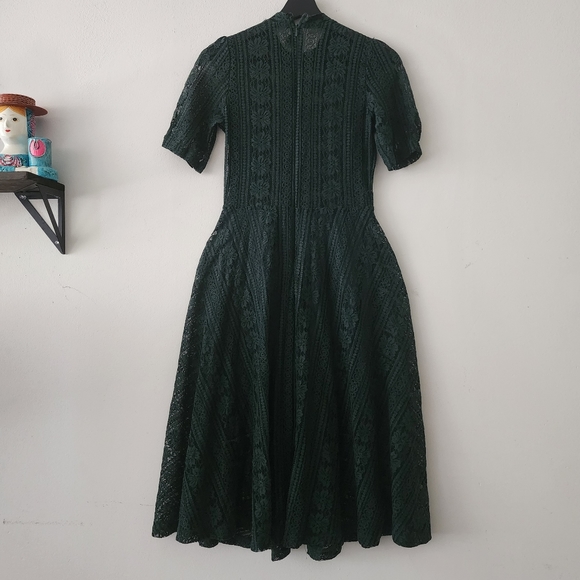 STORETS Emerald Green Floral Lace Modest Midi Dress - Picture 5 of 8